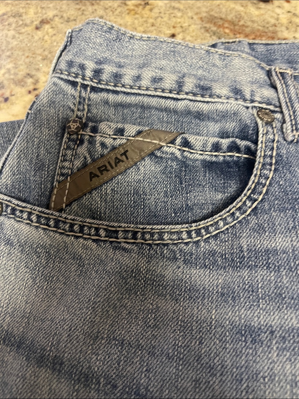 Ariat Men’s Medium Blue Relaxed Jeans size 38 / 36 - Picture 7 of 10